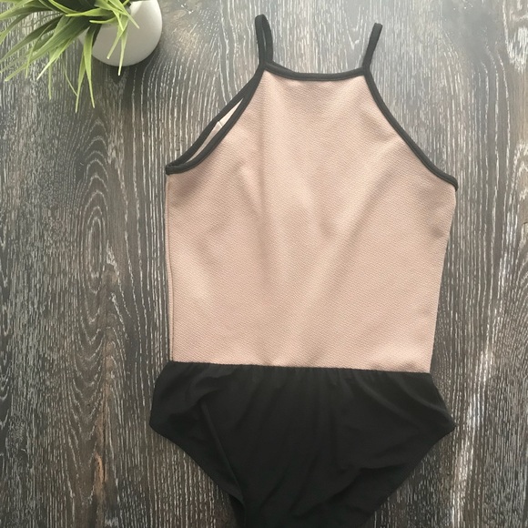 PROFESSIONAL TAN AND BLACK BODYSUIT - Picture 2 of 2